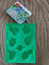 Jello Jiggler Christmas Holiday Mold Snowflake Snowmen Ornament Starlight Mint