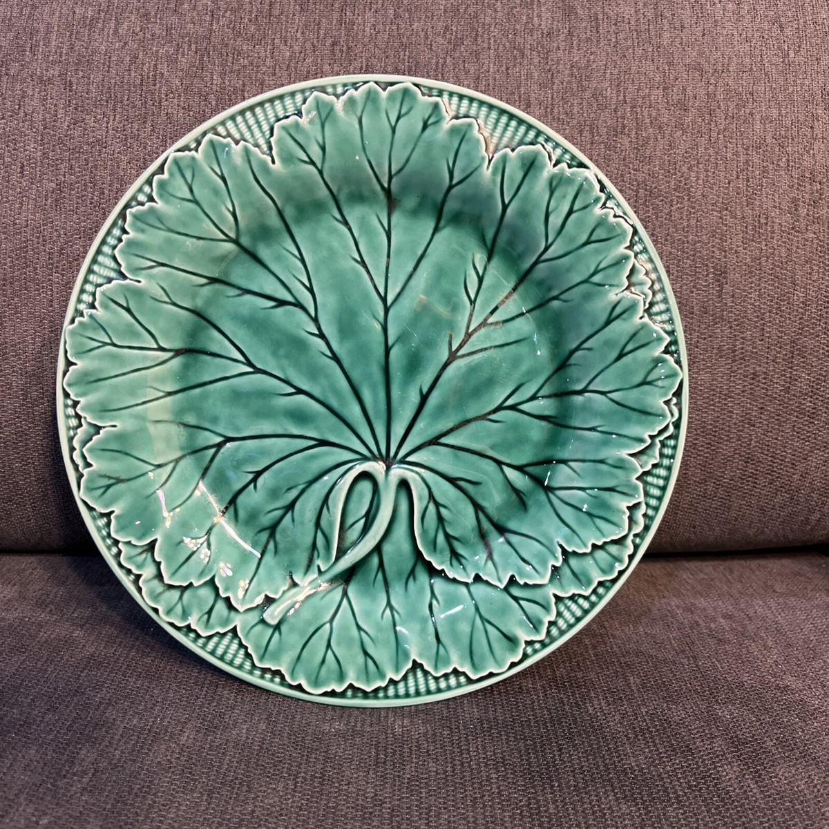 ウェッジウッド 1900年代中盤　マジョリカ焼き Green Leaf5枚セット Antique Wedgwood Green Majolica Leaf Plate With Pedestal 19th