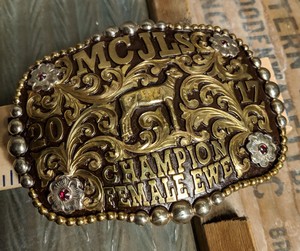 corriente belt buckles