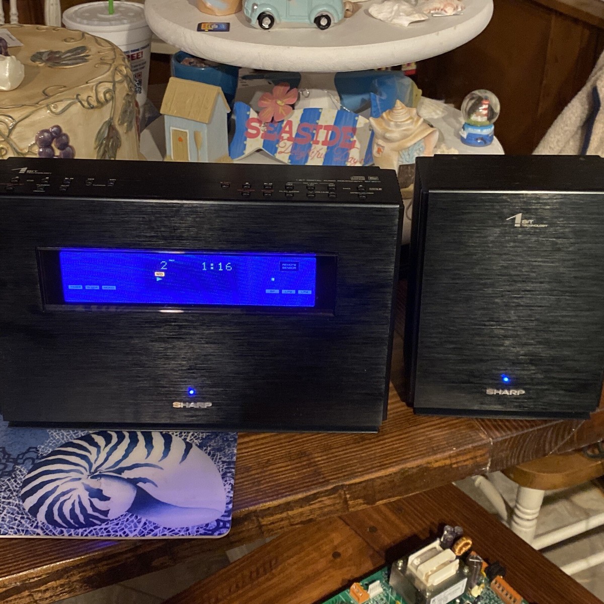 Sharp SD-SG11 1-Bit Digital Amplifier Audio System CD/MD Sharp SD-SG11 1-Bit Digital Amplifier Audio System CD/MD
