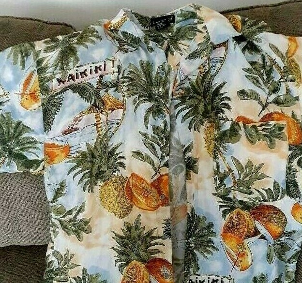 L Silk Hawaiian button front shirt Beach 