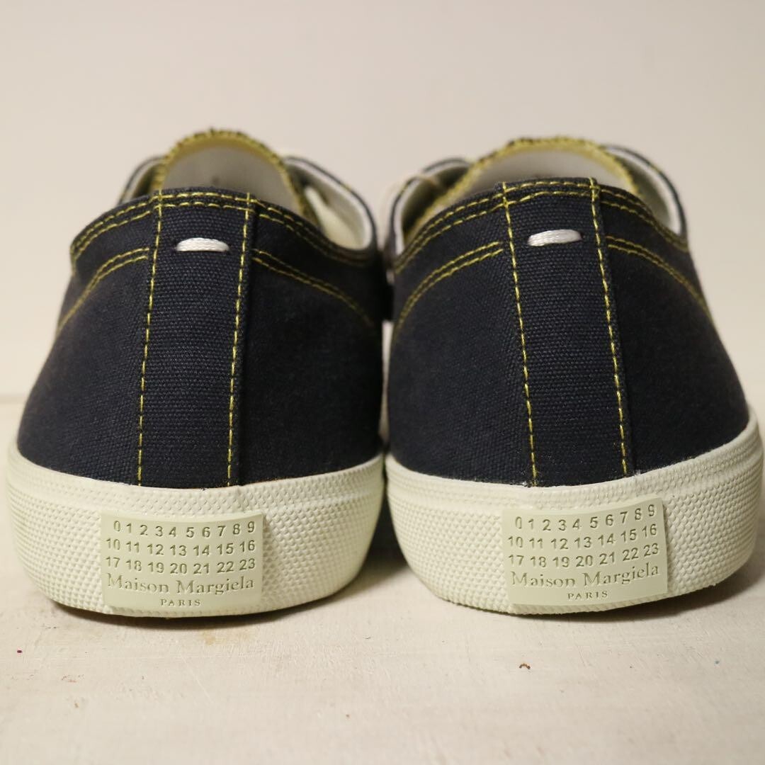 Maison Margiela Sneakers Navy bluexWhite EU43 mens new from Japan