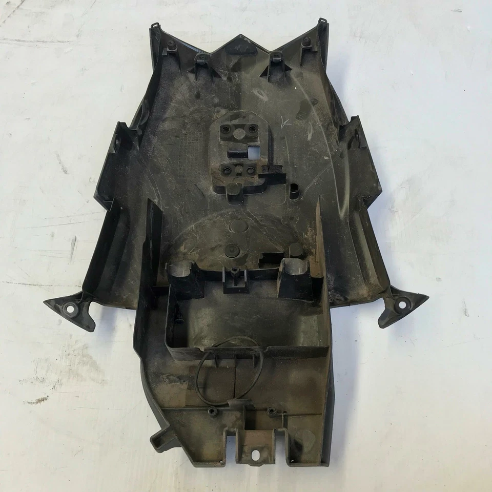 Guardabarros interior trasero panel trasero bandeja debajo del asiento KAWASAKI versys LE650 650 2016 Foto 2 de 4