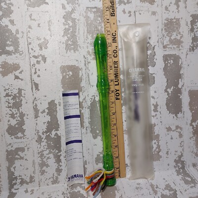 Yamaha Soprano/Descant Recorder Baroque - Translucent Green w/ Manual 
