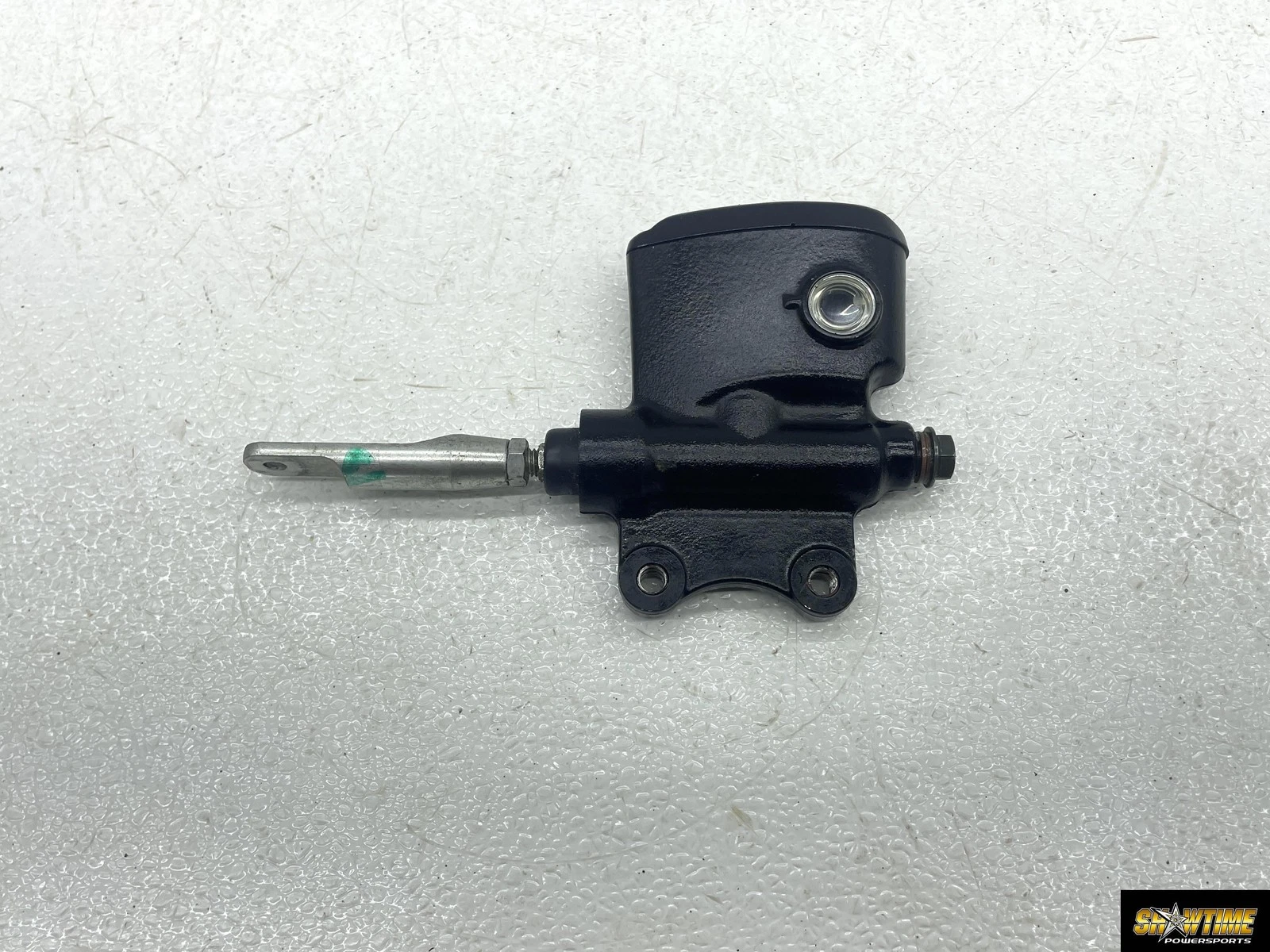 19-24 INDIAN CHIEFTAIN REAR BACK BRAKE MASTER CYLINDER