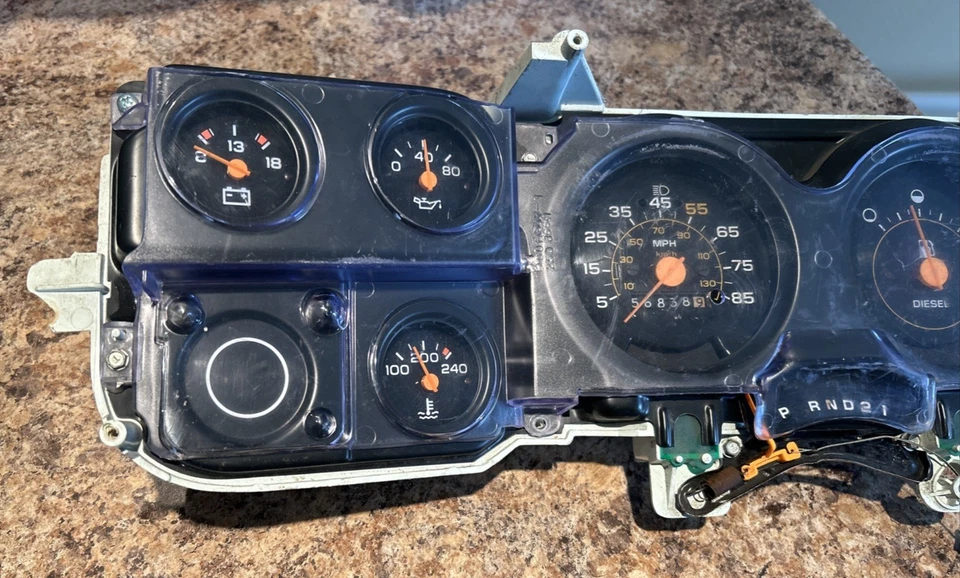 Camión Chevy GMC 1986 87 blazer suburbano K5 K10 C10 C20 velocímetro calibre clúster Foto 2 de 4