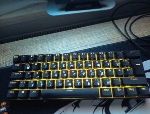 Mechanische RGB-Gaming-Tastatur mit Kabel und Nummernblock, PBT für Laptop-PC