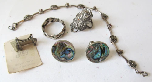 LOT Vintage Estate STERLING SILVER JEWELRY Ring Bracelet Charm Earrings 26 Grams