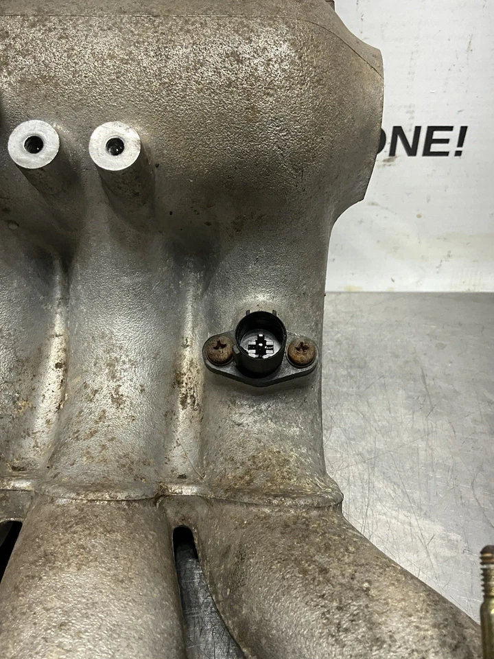 Colector de admisión Acura Integra 1994-1995 excluyendo GSR OEM Foto 3 de 4
