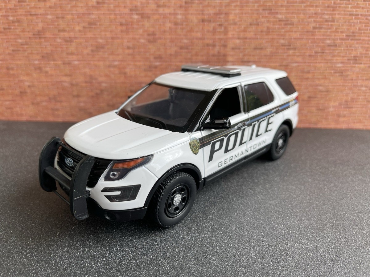 ミニカー Micco Racer No.1045 FORD POLICE Micco Racer No.1045 FORD POLICE