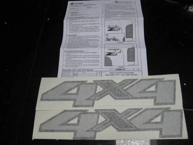 Pair (2) OEM 2011 CHEVROLET SILVERADO 4X4 Bed DECALS GMC SIERRA 1500 2500 3500 - Image 3 of 4