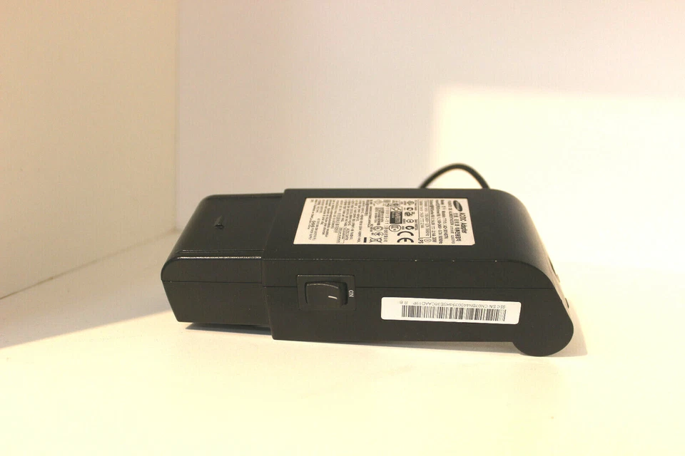 Original Samsung Netzteil AD-3014STN , 14 V  2.14A  30Watt , für Monitor LCD ... - Bild 3 von 4