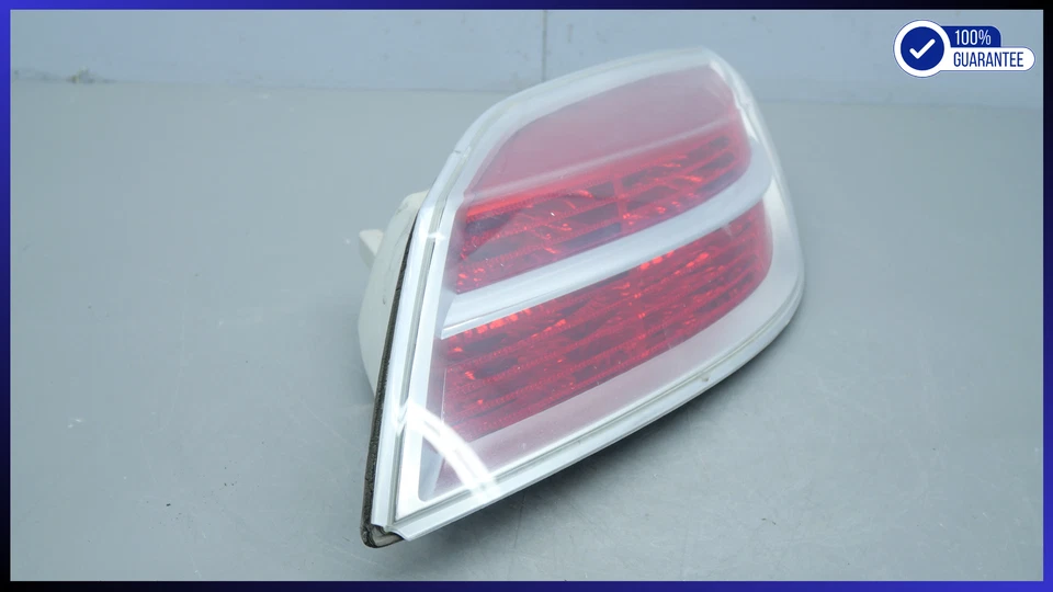 2007-2010 SATURN SKY Rear Right Passenger Side Tail Light Lamp OEM 15904175 - Image 2 of 4