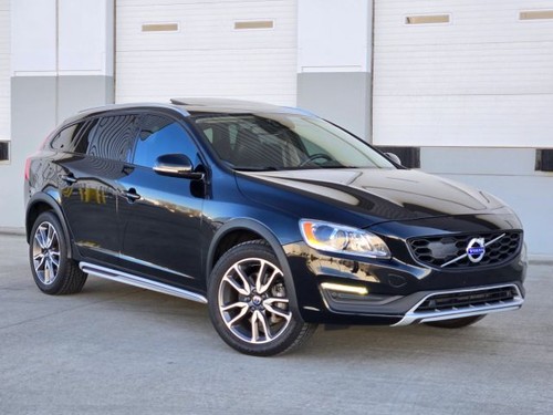 2017 Volvo V60 Cross Country T5 Cross Country Platinum Wagon 4D