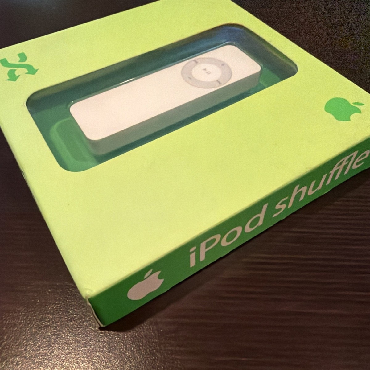 Apple iPod shuffle 1st Generation White (1 GB) for sale online | eBay