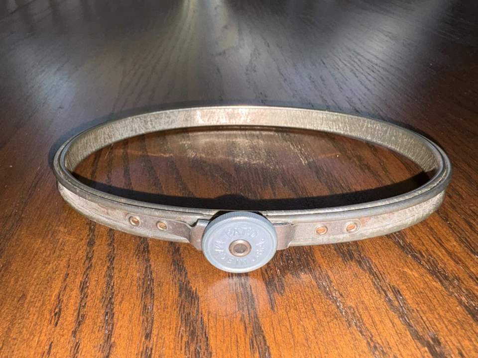 Vtg Oval Queen Tension Dial Metal Embroidery Hoop Cork Lined 6" Working Pat'd - Image 2 of 4