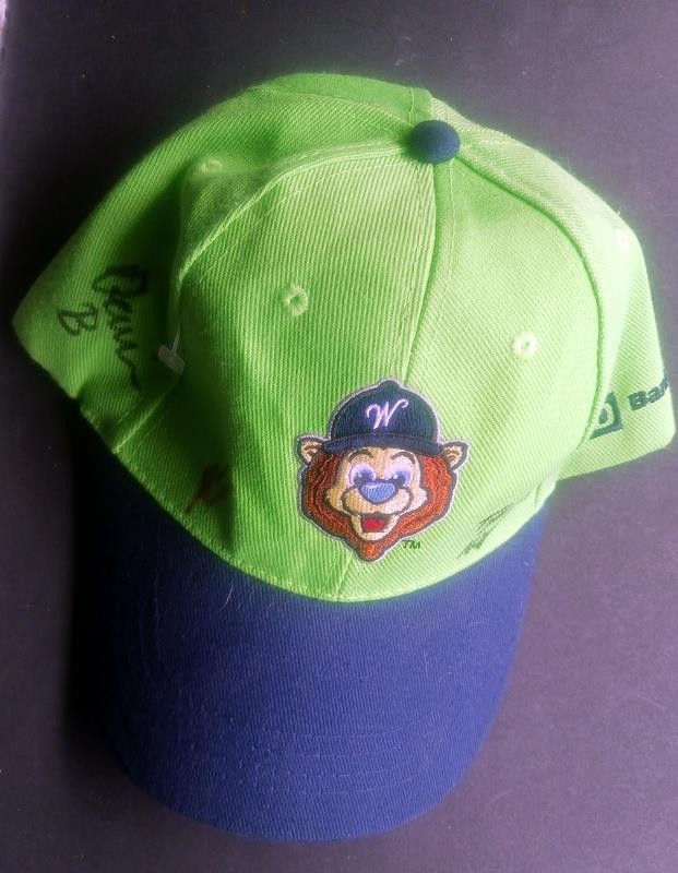 Worcester BRAVEHEARTS Futures League Baseball CAP with Autographs TD Bank
