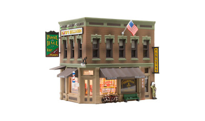 Woodland Scenics BR5024 HO Scale Built Up Structure - Corner Emporium