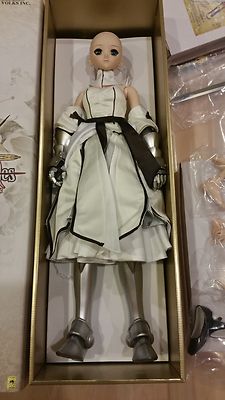 DISPLAYED] DD VOLKS Dollfie Dream Saber Lily Type Moon Fate