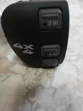 S10PICKUP 2002 Dash/4x4  Switch 258701