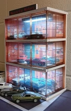 1/64 SCALE, MUSCLE CAR MOTORS SHOWROOM DIORAMA, RIGHT SIDE WINDOWS !