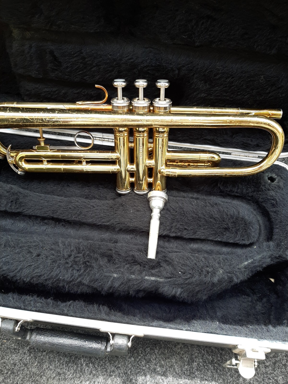 king tempo 600 trumpet With Case eBay