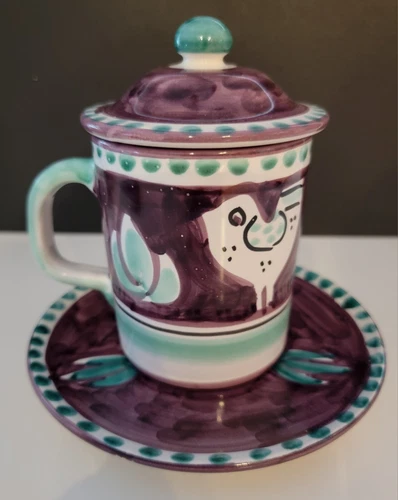Solimene Vietri Campagna Chicken,  Purple,Green & White Lidded Mug Set w/saucer