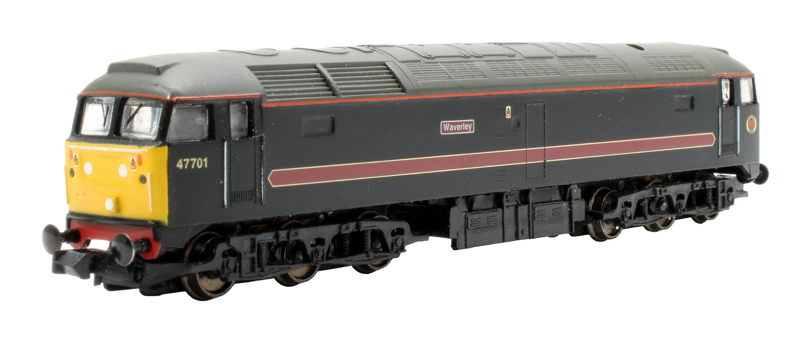 GRAHAM FARISH N GAUGE 371-227 FRAGONSET CLASS 47/7 47701 'WAVERLEY' DIESEL LOCO