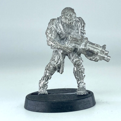 Dark Legion Mutant - 1996 Warzone Mutant Chronicles Target Games Metal X5010