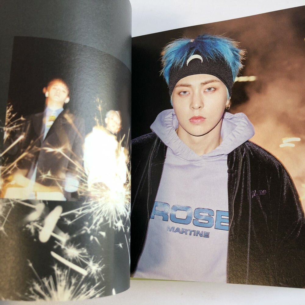 EXO-CBX 2nd minialbum Blooming Days CD+PHOTOBOOKLET | eBay