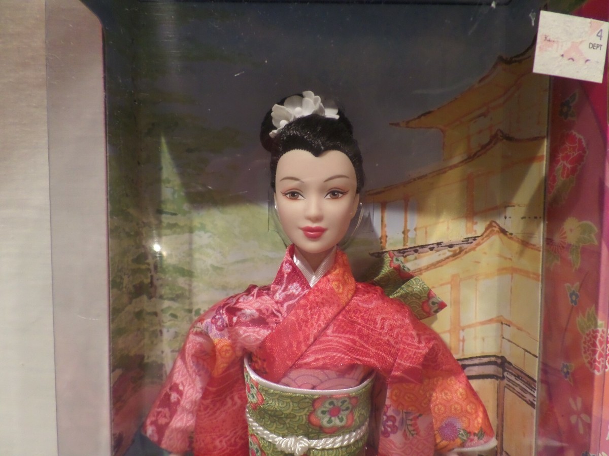 未使用品　Barbie in Japan 洋書 1984 JAPANESE PRINCESS BARBIE- #9481 DOLLS OF THE WORLD