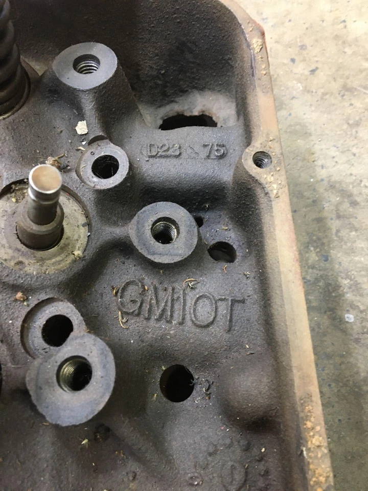 454 Cylinder Head CHEVY GM MONTE CARLO 70 74 75 76 77 78 - Image 2 of 3