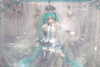 NEW UNOPENED spiritale Hatsune Miku 39's Special Day 1/7 Scale
