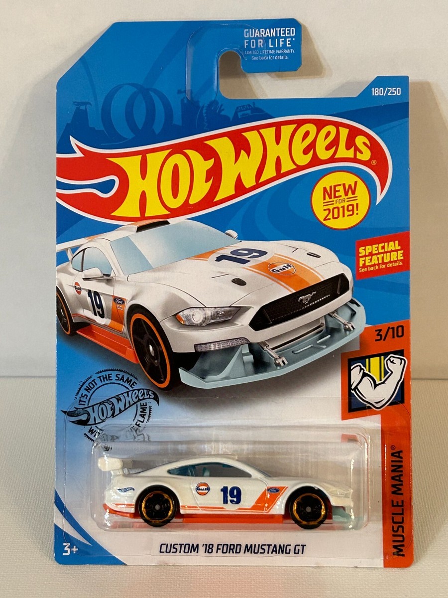 HOT WHEELS New for 2019 Custom Ford Mustang GT 2018 WHITE Muscle