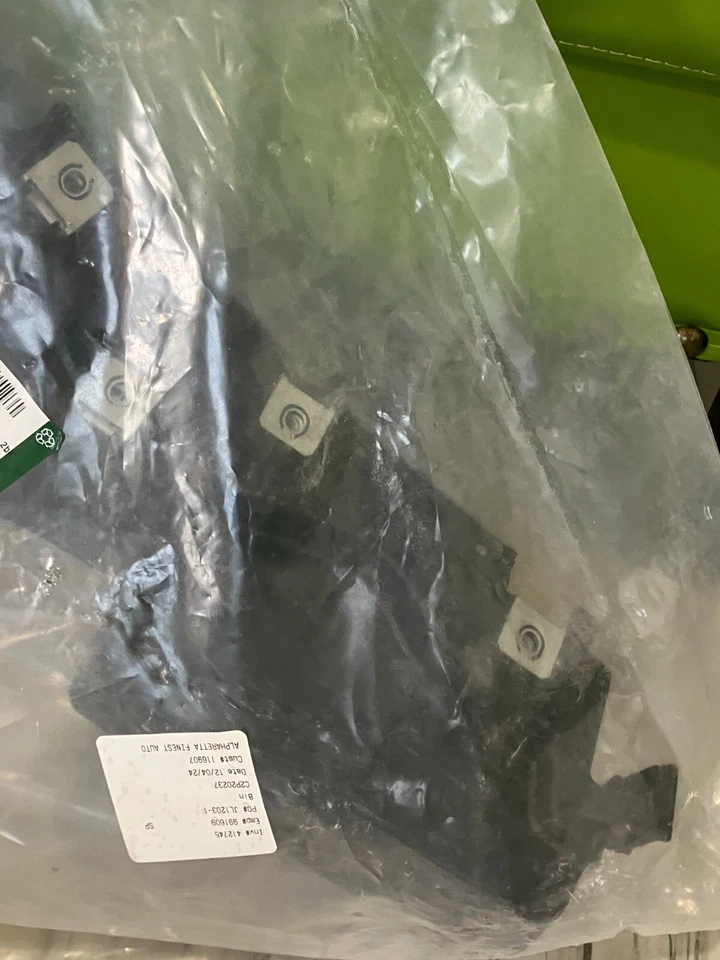 JAGUAR XK XKR XKR-S BASE SUPORTE DE MONTAGEM LATERAL DIREITO 2012-2015 FABRICANTE DE EQUIPAMENTO ORIGINAL C2P20237 - Imagem 4 de 4