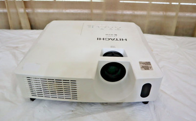Hitachi CP-X3011 XGA 3200 ANSI Lumens Projector 4755 Lamp Hours