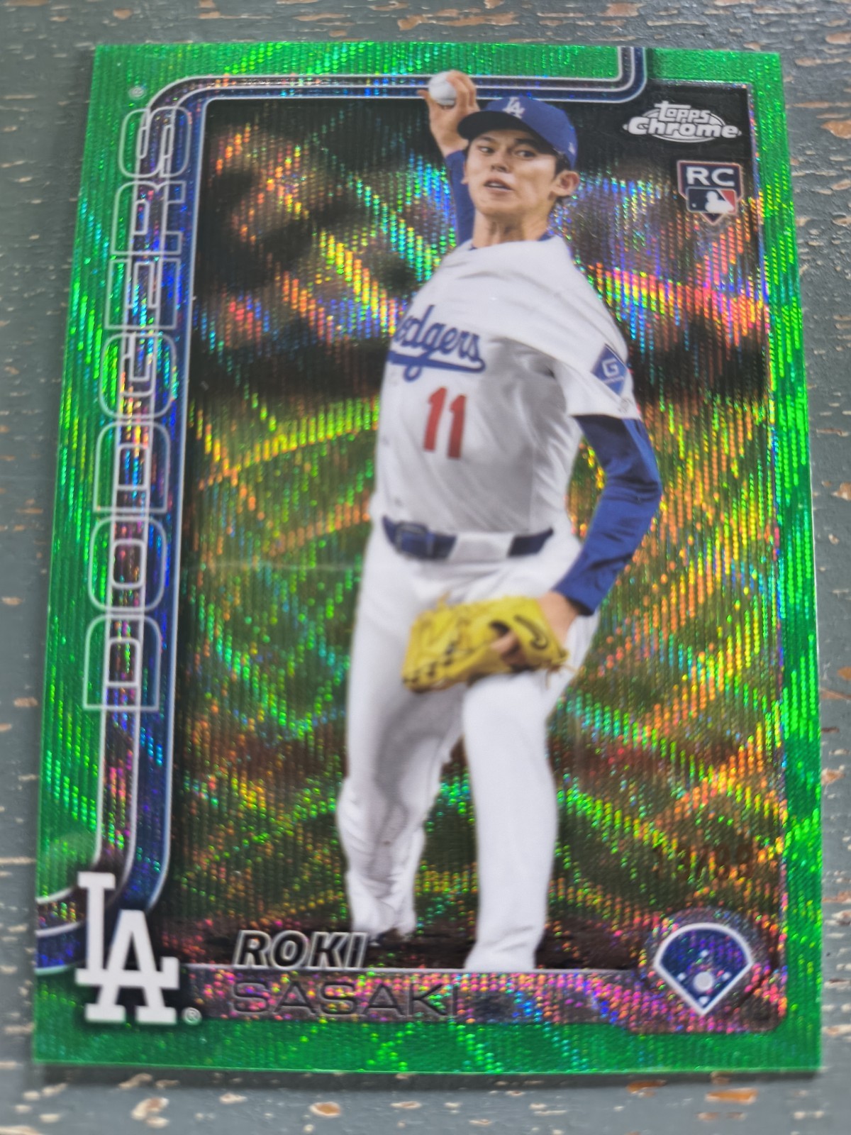 2025 Topps Chrome Green Refractor Rookie ROKI SASAKI #217  Dodgers RC /99