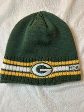 Vintage Reebok On Field Green Bay Packers NFL Knit Winter Beanie Hat