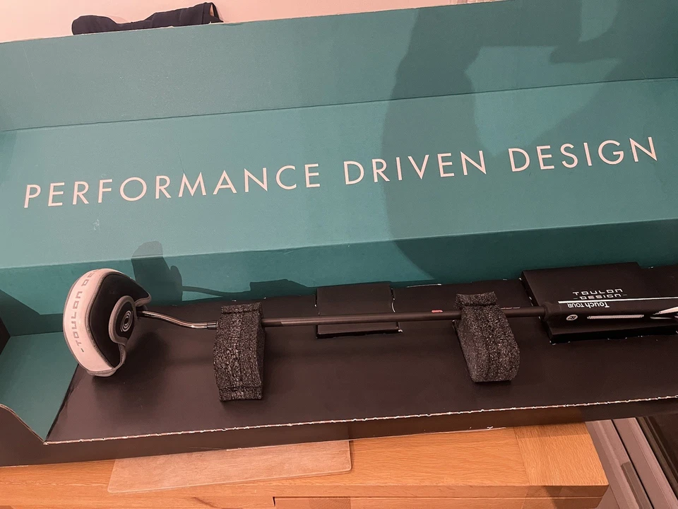 Odyssey Toulon Garage Las Vegas Putter / 33 Inch - Image 2 of 4