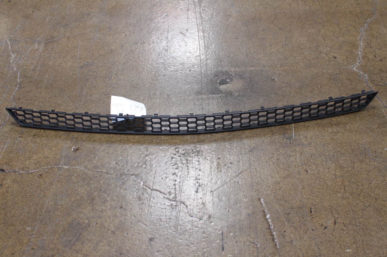 Lamborghini Urus, Rear Bumper Grille, Used, P/N 4ML807676