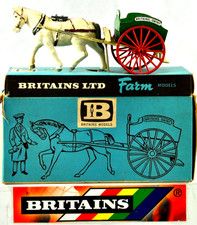 Britains 9503 FARM HORSE DRAW GREEN pressofuso LATTE GALLEGGIANTE rimorchio trasporto ottime condizioni