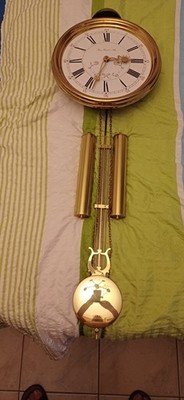 Franz Hermle & Sohn  Wanduhr mit Pendel und Gong