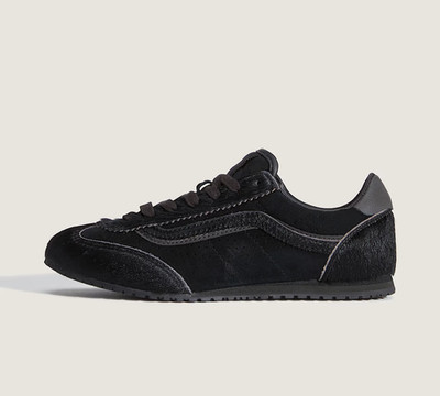 Vans Super Lowpro Schuhe in Triple Black Limited Stock