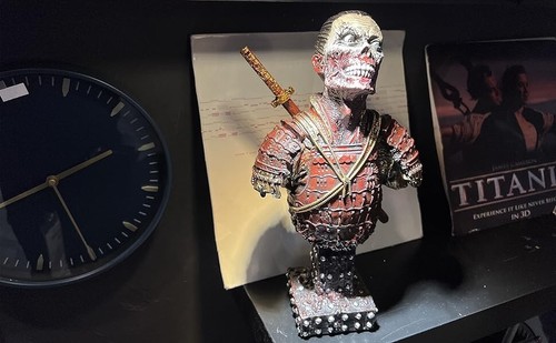 Zombie Samurai Bust Statue Undead Japanese Warrior Tabletop Sculpture Man Cave - Picture 16 of 32