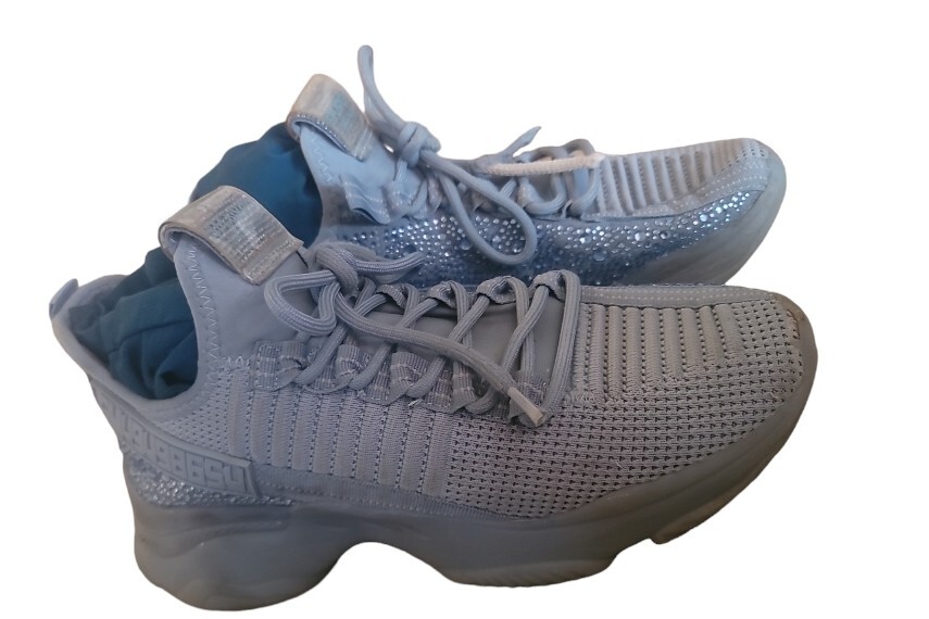 Steve Madden SM49498654 Blue Rhinestone Sneakers Womens Size 9 | eBay 