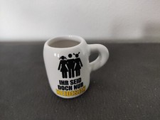 Kleiner lustiger Keramik-Krug