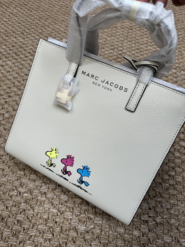 Marc Jacobs X Peanuts Grind Small Ivory Pebble Leather Tote Crossbody Bag