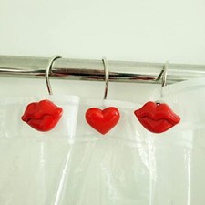 Home Valentine Gift Lovely Heart-Shaped with Kiss Decorative Resin Shower Cur...