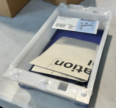 Geberit Sig 12 243.168.00.1 Rough Install Set Surf even C/C  New in Box!