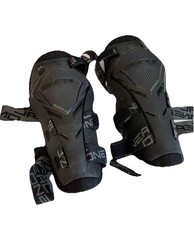 O'Neal Pumpgun Mens MX / Moto / Offroad Knee Guards Knee Pads Black Carbon Look